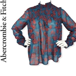 ABERCROMBIE & Fitch Floral Smocked Blouse‎
